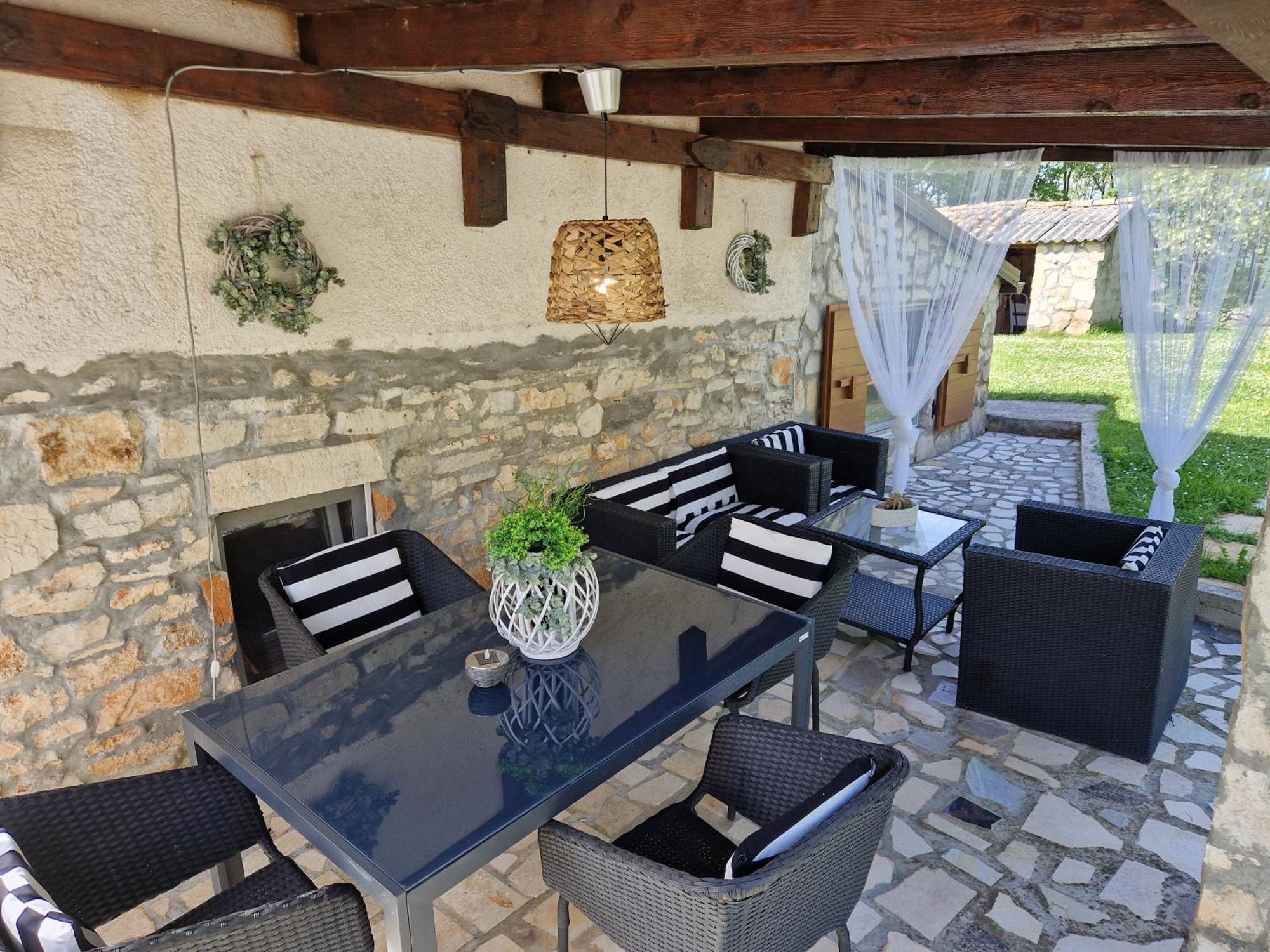 Holiday House Vuki Nedeščina Bagian luar foto