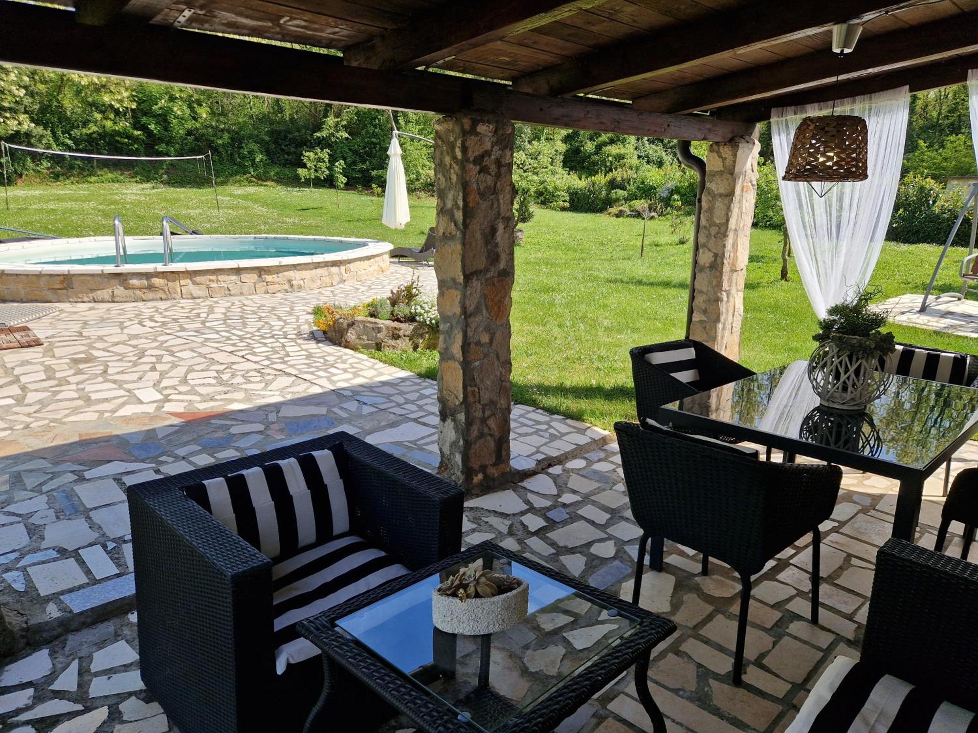 Holiday House Vuki Nedeščina Bagian luar foto
