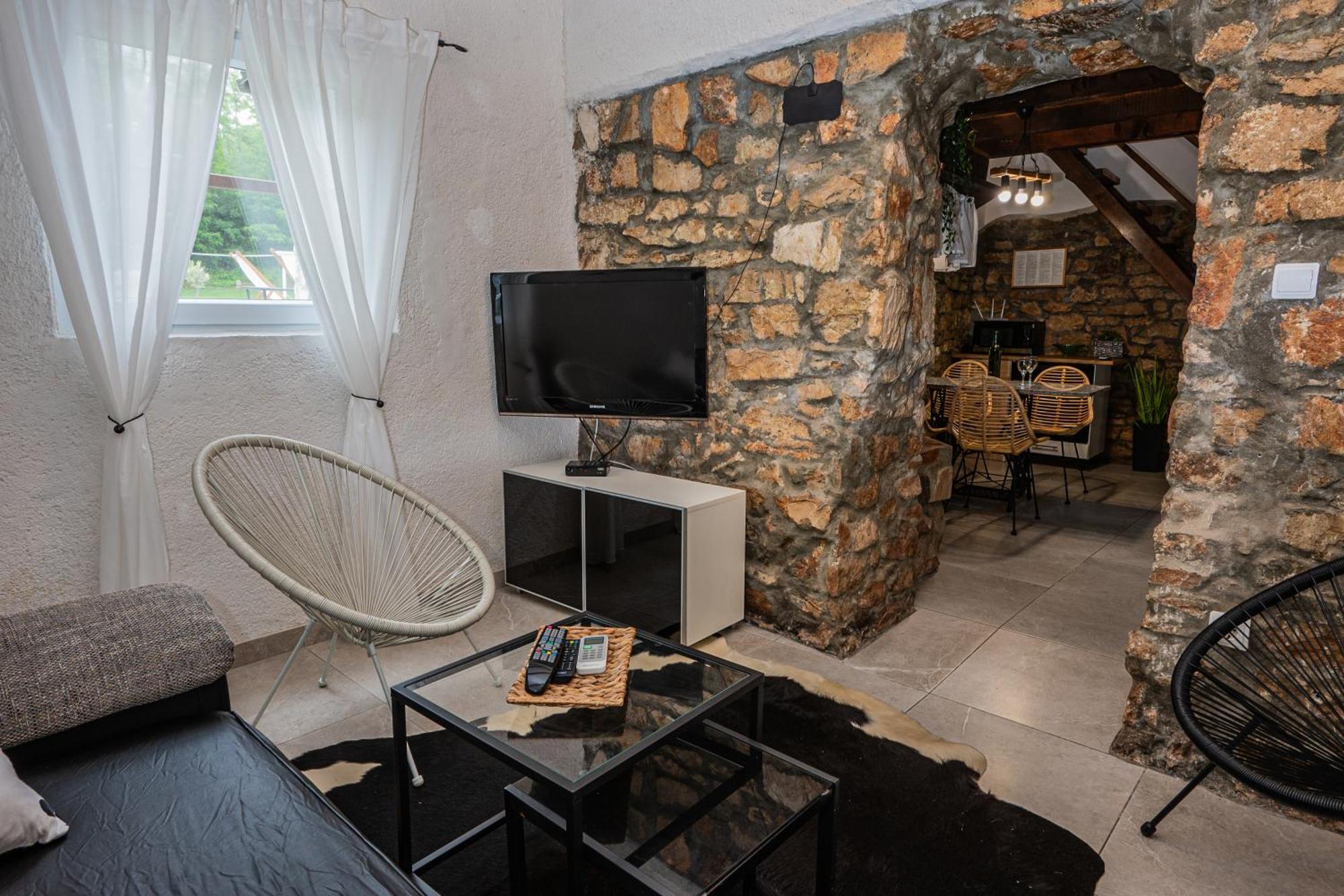 Holiday House Vuki Nedeščina Bagian luar foto